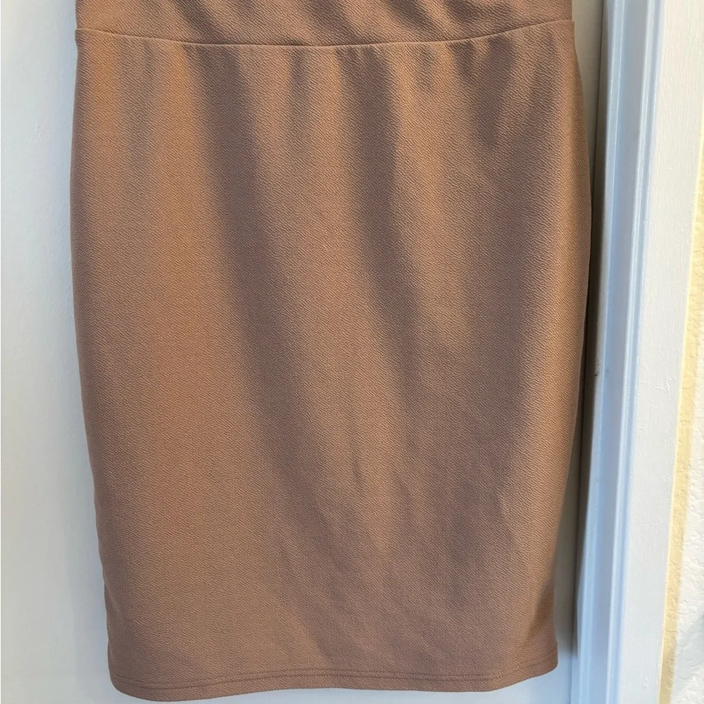 Chic Tan Pencil Skirt for Women - Picture 3 of 4